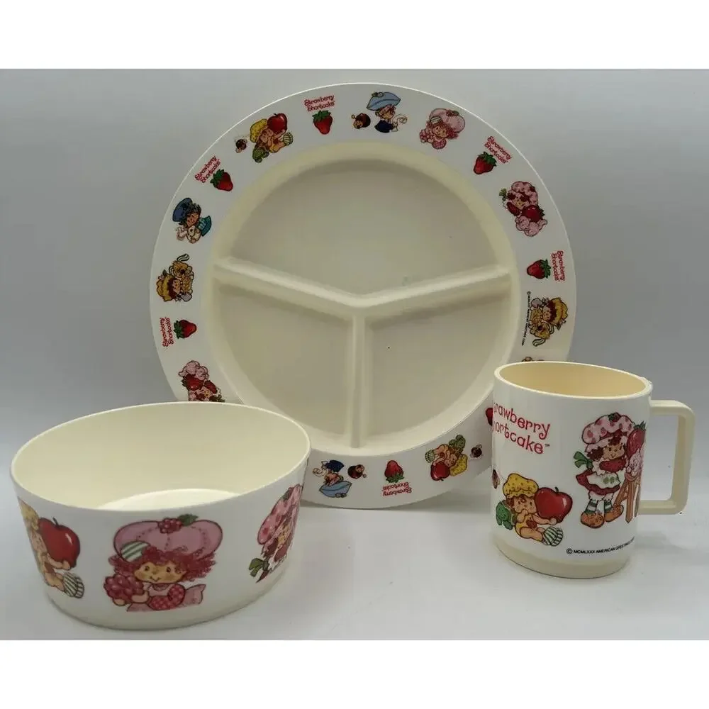 Vintage‎ 1980's Strawberry Shortcake Deka 3 Piece Plastic Dish Meal U115Set B